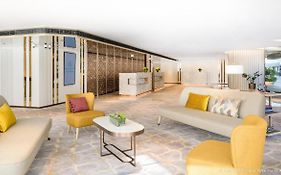 เดอะรอยัลแปซิฟิกโฮเต็ล แอนด์ ทาวเวอร์ส